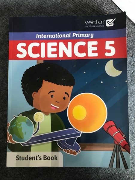 SCIENCE 5 International Primary SB